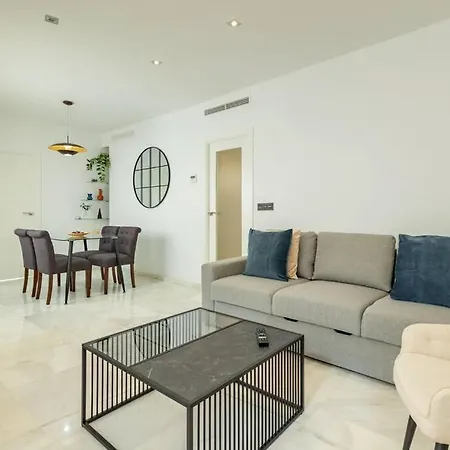 Rosario Apartment Seville